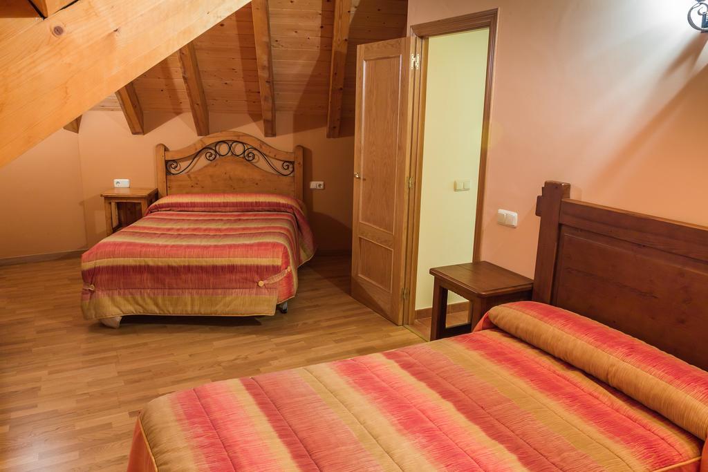 Apartment Casa Blas Gistaín Rom bilde