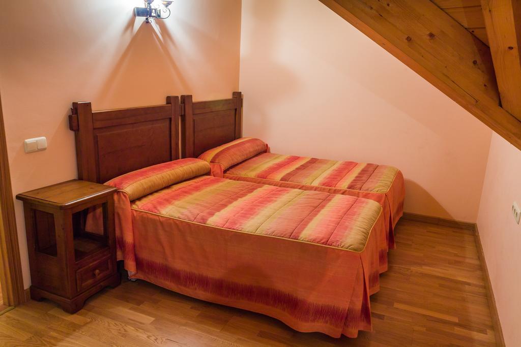 Apartment Casa Blas Gistaín Rom bilde