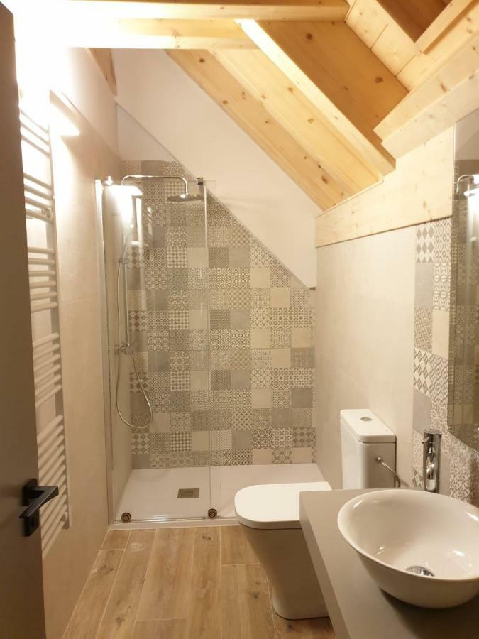 Apartment Casa Blas Gistaín Eksteriør bilde