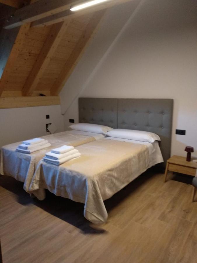 Apartment Casa Blas Gistaín Eksteriør bilde